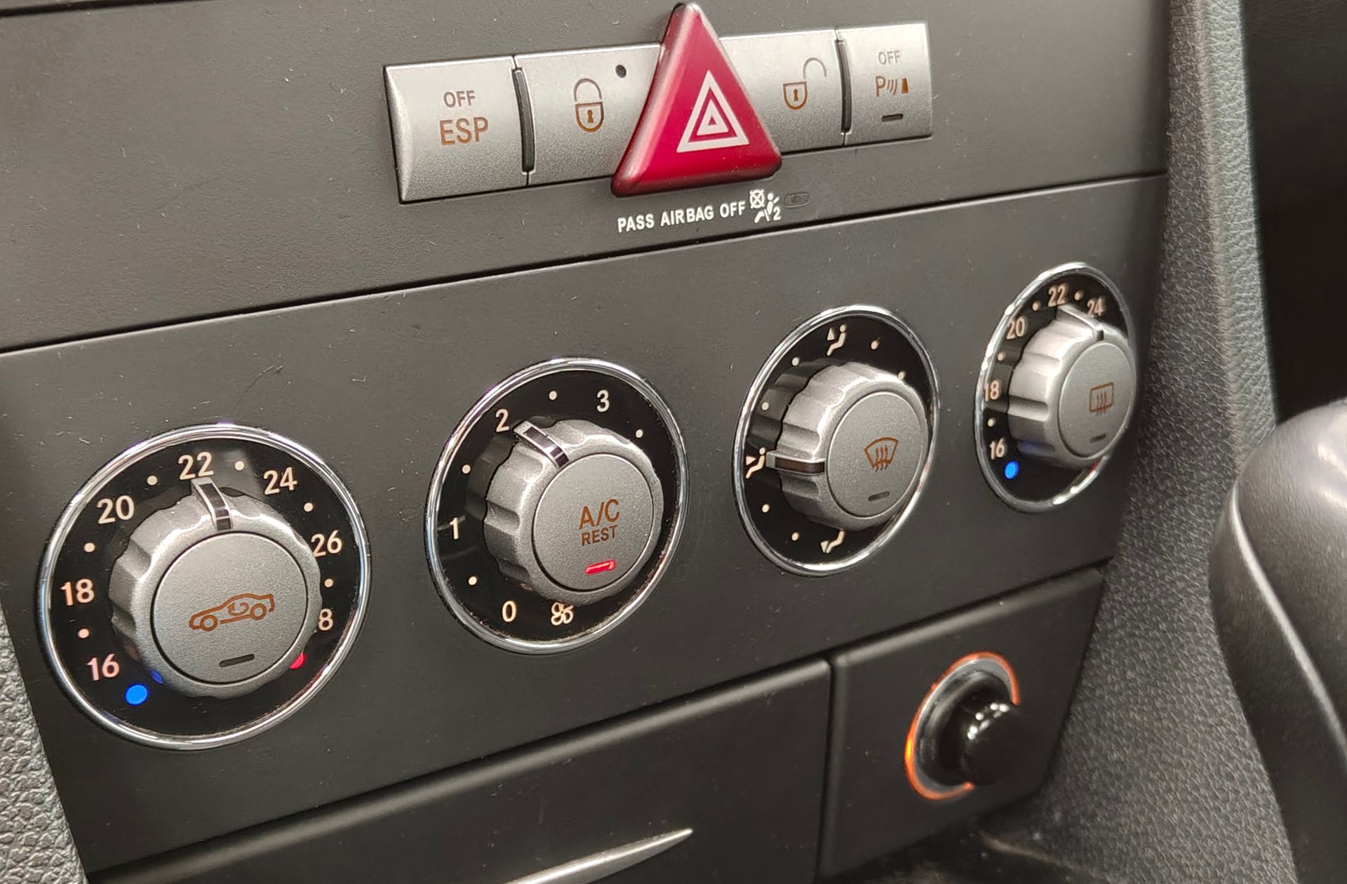 Mercedes-Benz SLK 280 - foto 26