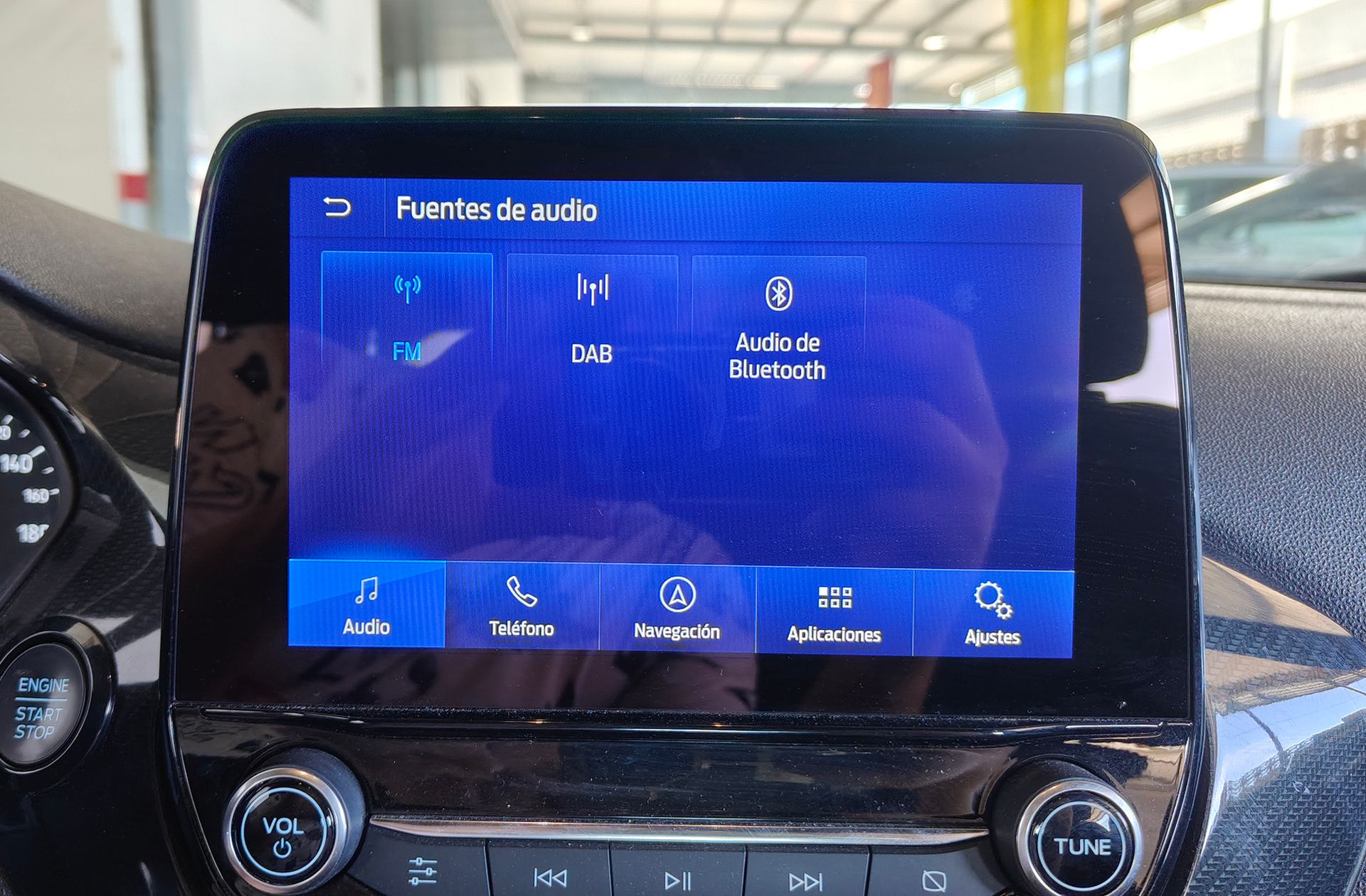 Ford Fiesta 1.0 EcoBoost MHEV ST-Line - foto 33