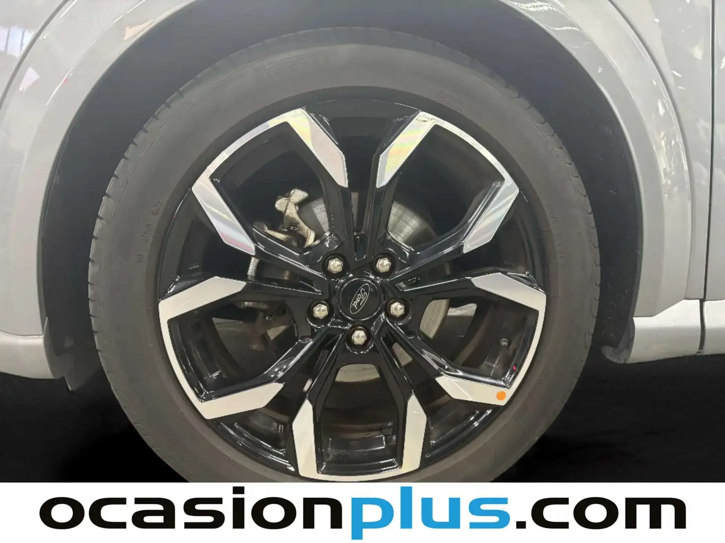 Foto Ford Puma Ford Puma 1.0 EcoBoost MHEV ST-Line X Auto (125 CV)