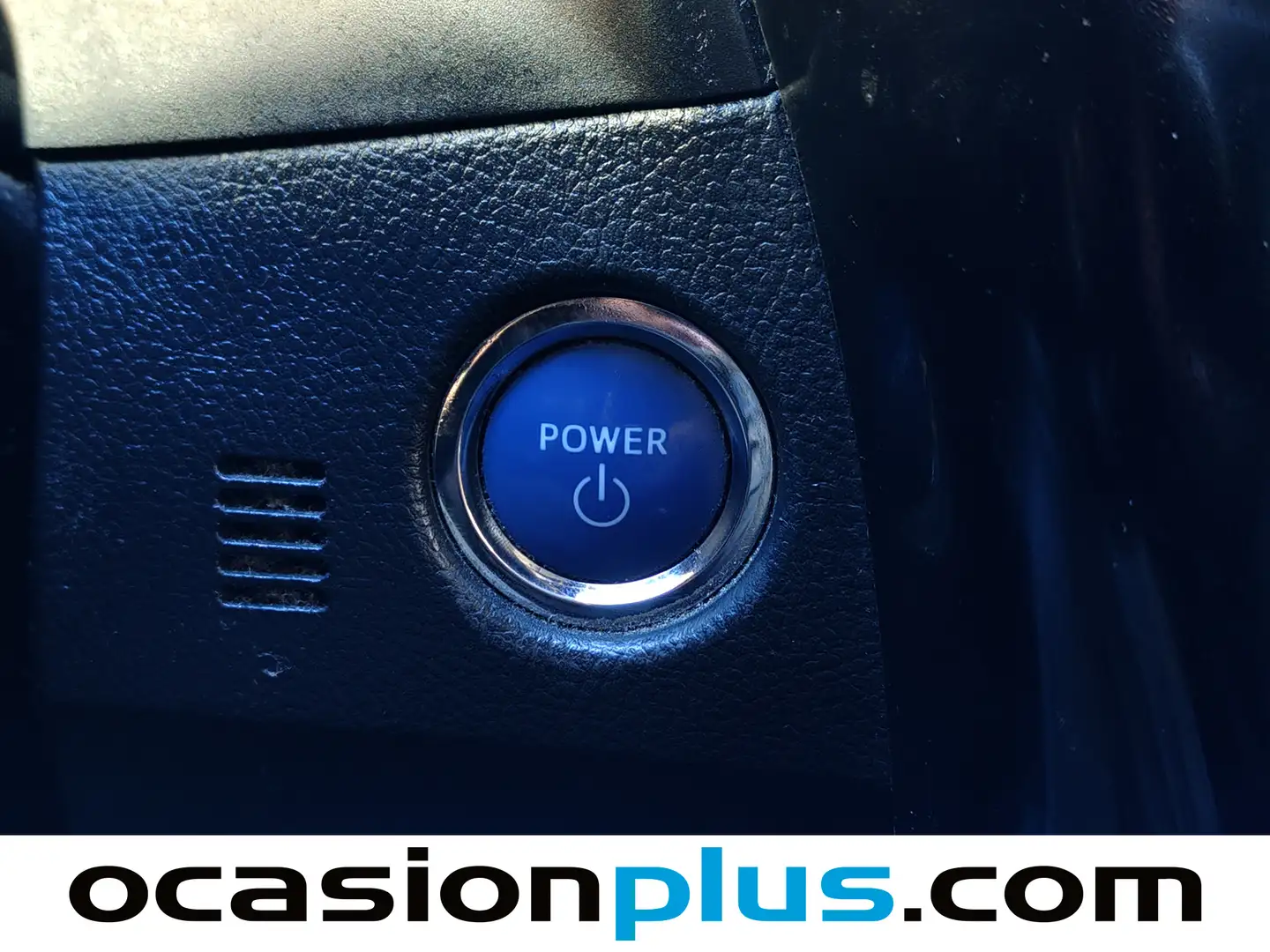 Foto Toyota Auris Toyota Auris 140H Touring Sports Active (136 CV)