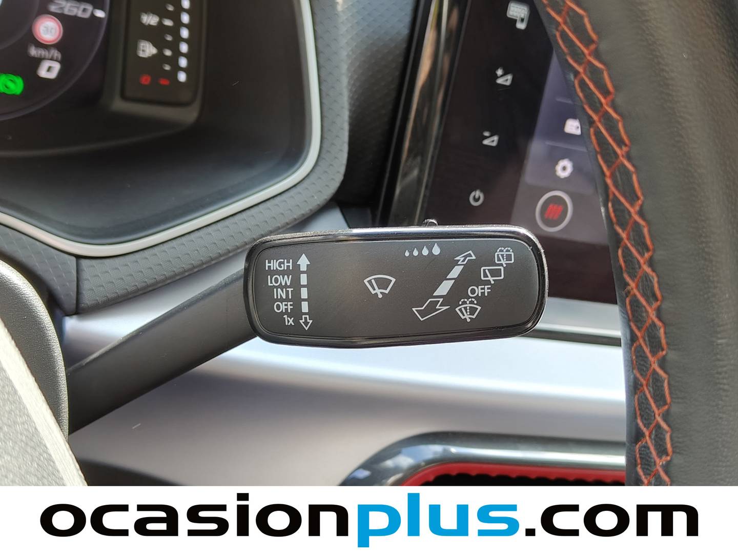 Foto Seat Arona SEAT Arona 1.5 TSI FR XL DSG  (150 CV)