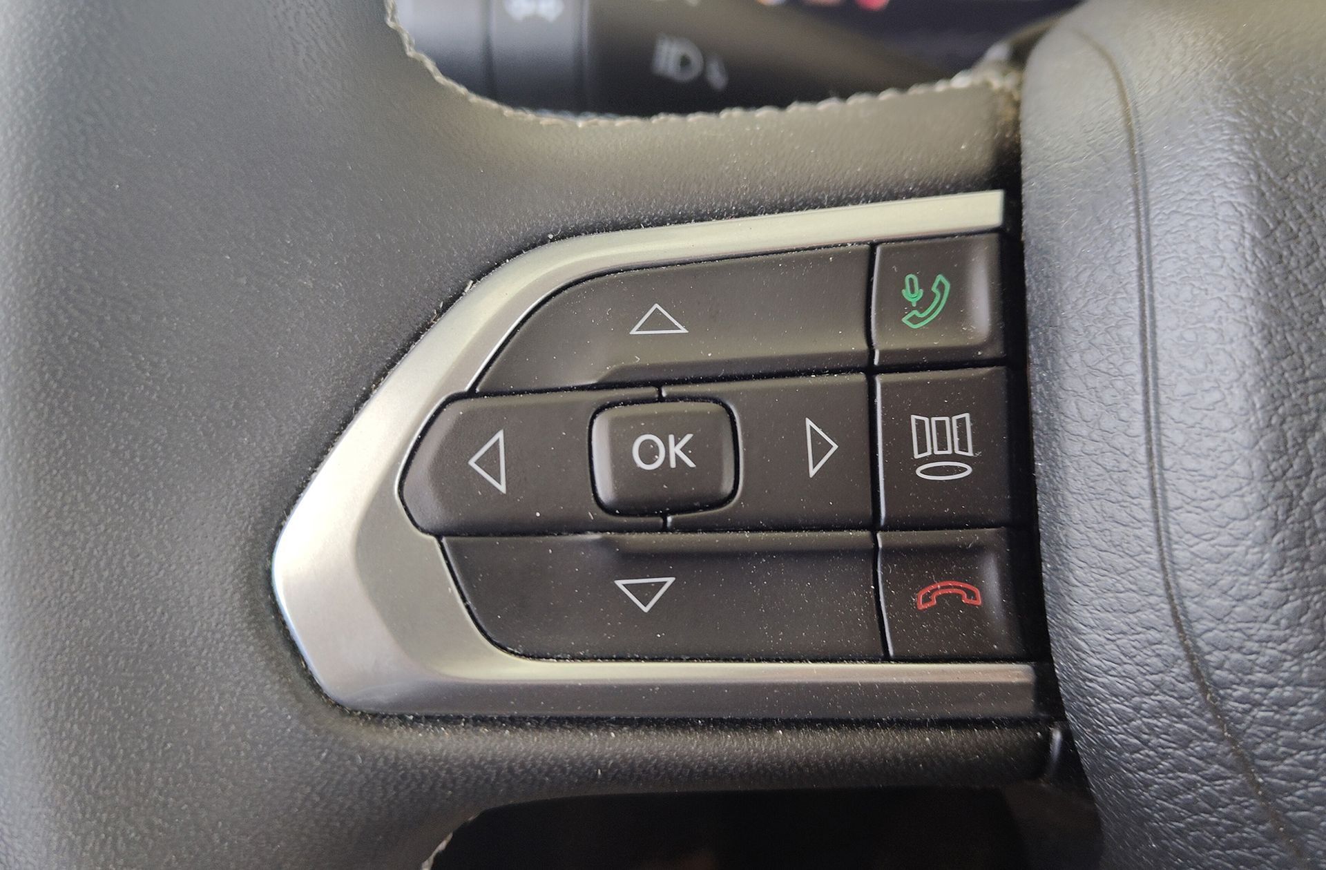 Jeep Compass 1.6 MultiJet Limited 4x2 - foto 22