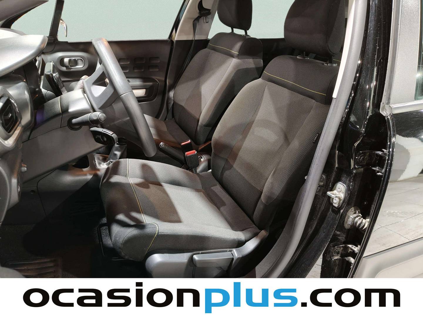 Foto asientos delanteros Citroën C3 Origin Citroën C3 Origin PureTech 83 S&S Plus (83 CV)