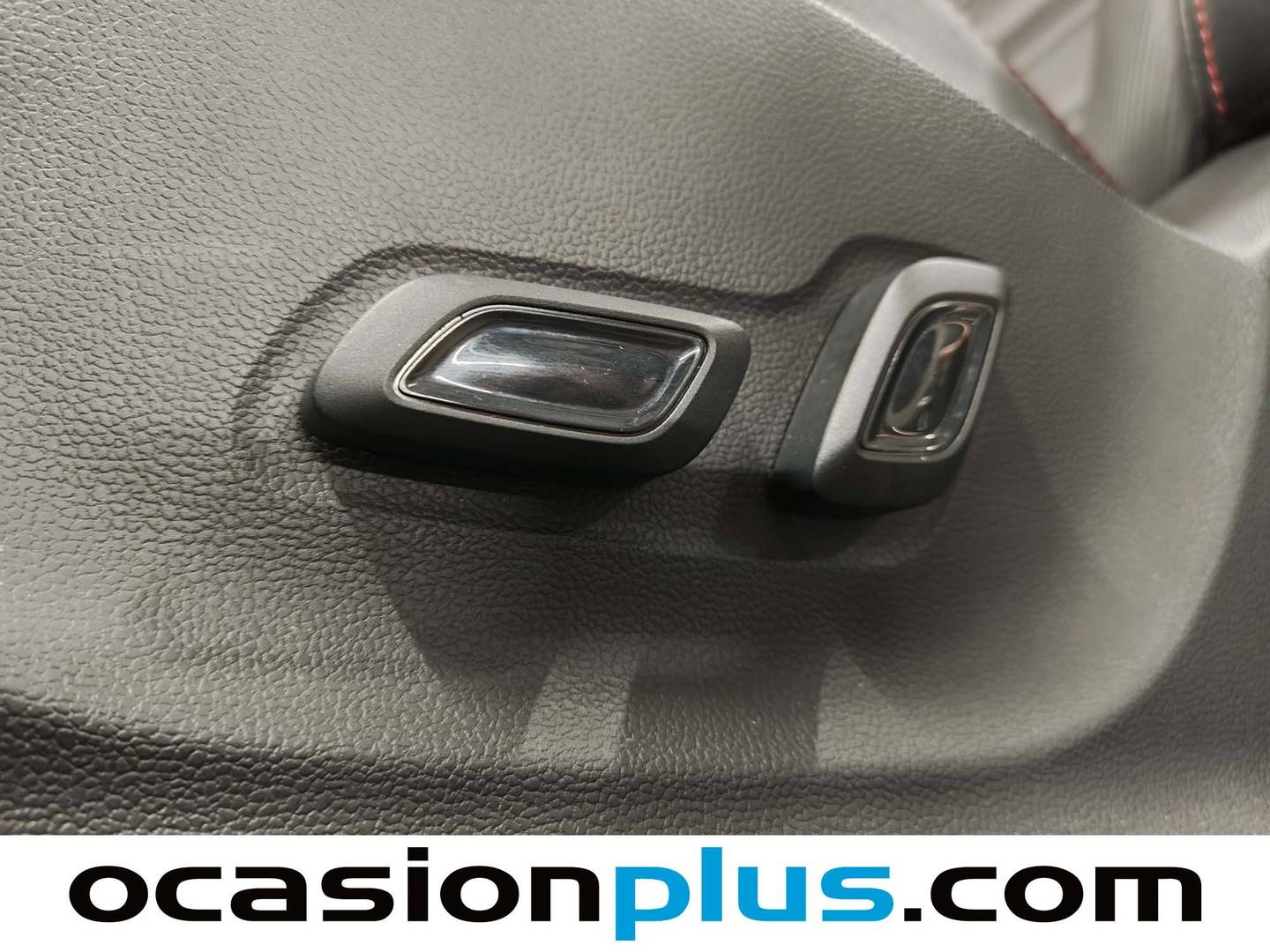 Foto MG ZS MG ZS 1.0T Luxury Auto  (111 CV)