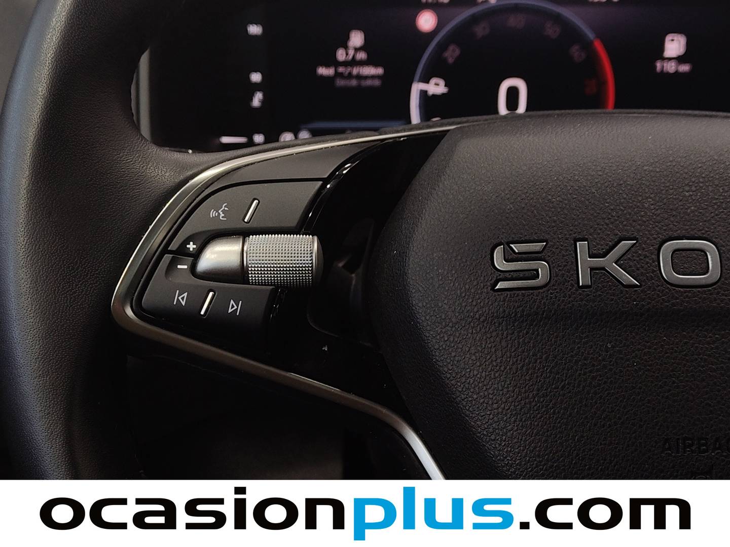 Skoda Karoq Skoda Karoq 1.0 TSI Selection (116 CV) seminuevo