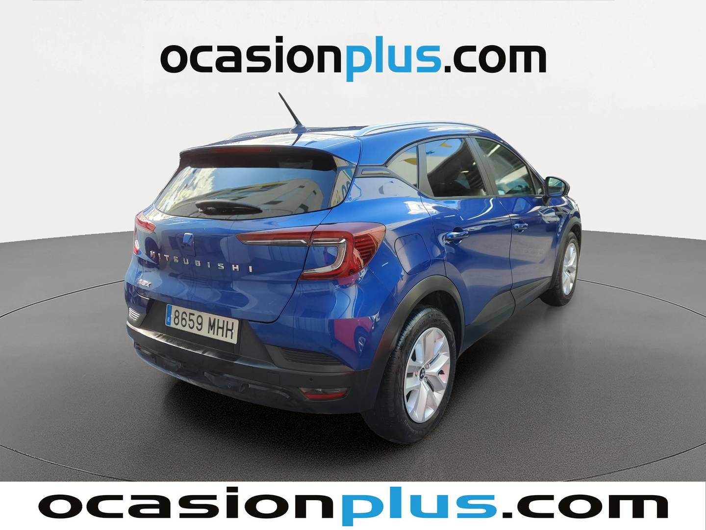 Foto trasera Mitsubishi ASX Mitsubishi ASX 130T MHEV Motion (140 CV) derecha