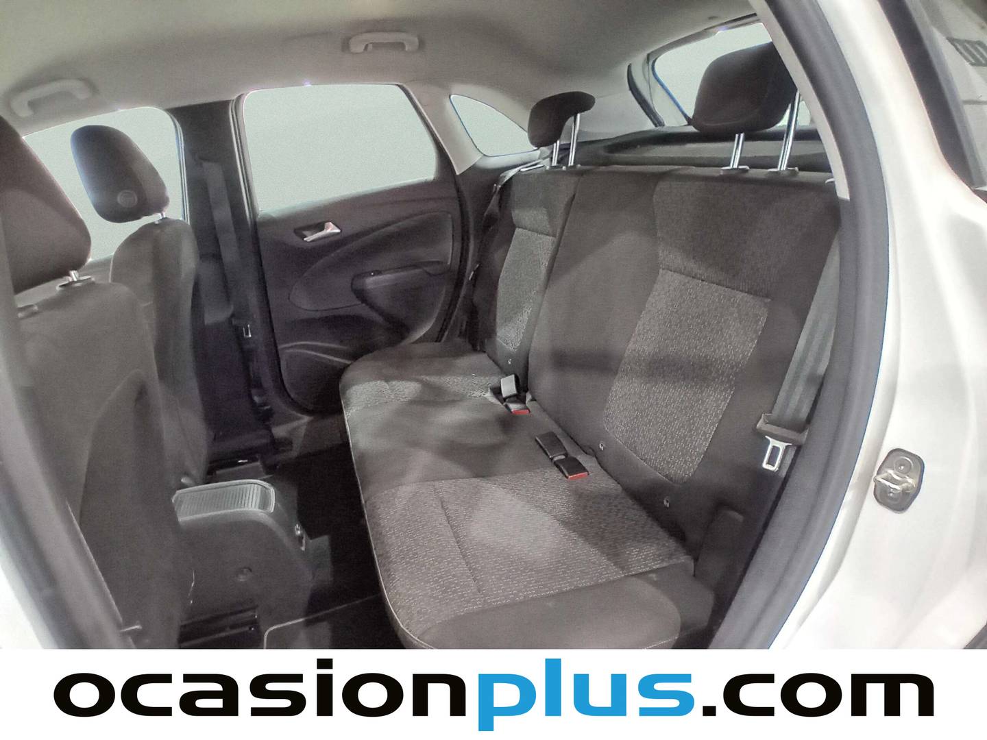 Foto asientos traseros Opel Crossland X Opel Crossland X 1.2 MPFI Selective (81 CV)