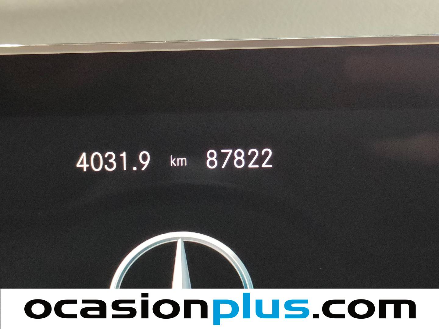 Foto Mercedes GLA Mercedes-Benz GLA 200 d (150 CV) Pack AMG