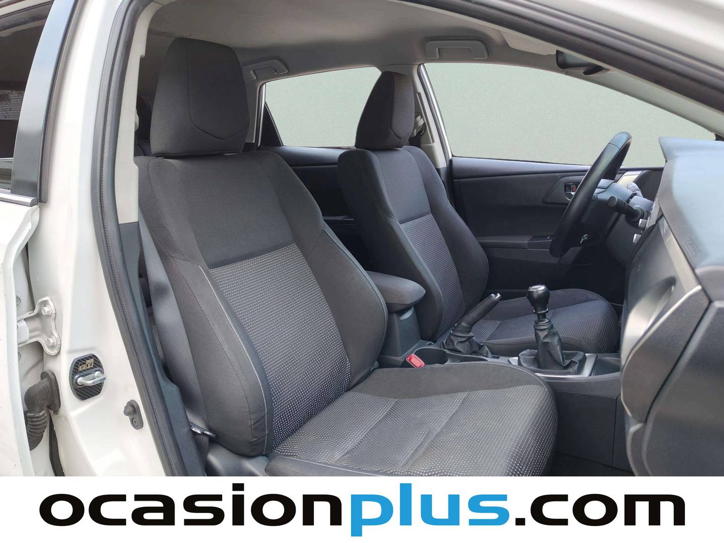 Foto Toyota Auris Toyota Auris 90D Active (90 CV)