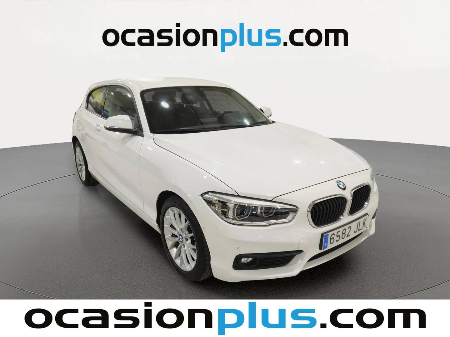 Foto delantera BMW Serie 1 BMW Serie 1 118d  (150 CV) derecha