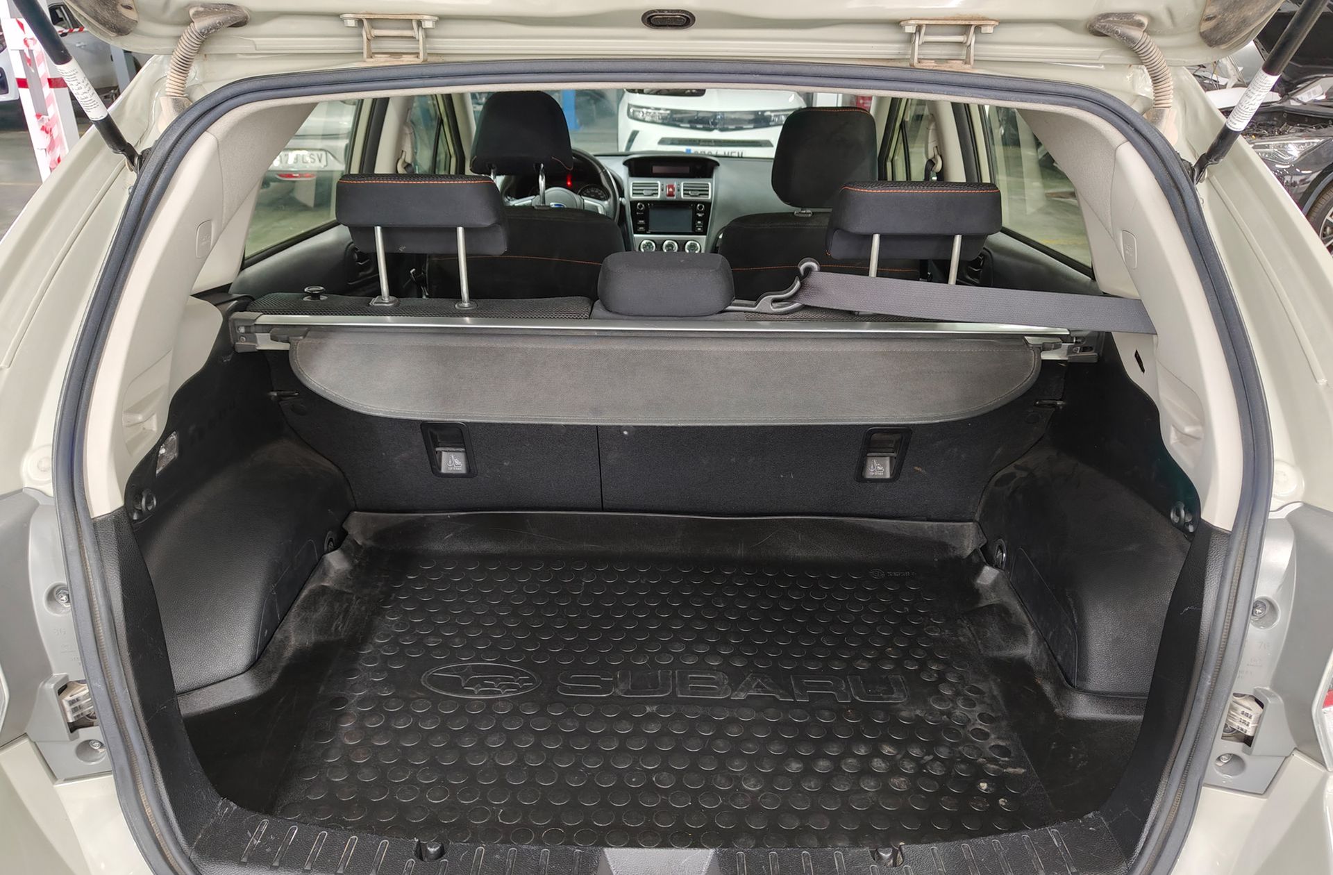 Subaru XV 1.6 Advance - foto 12