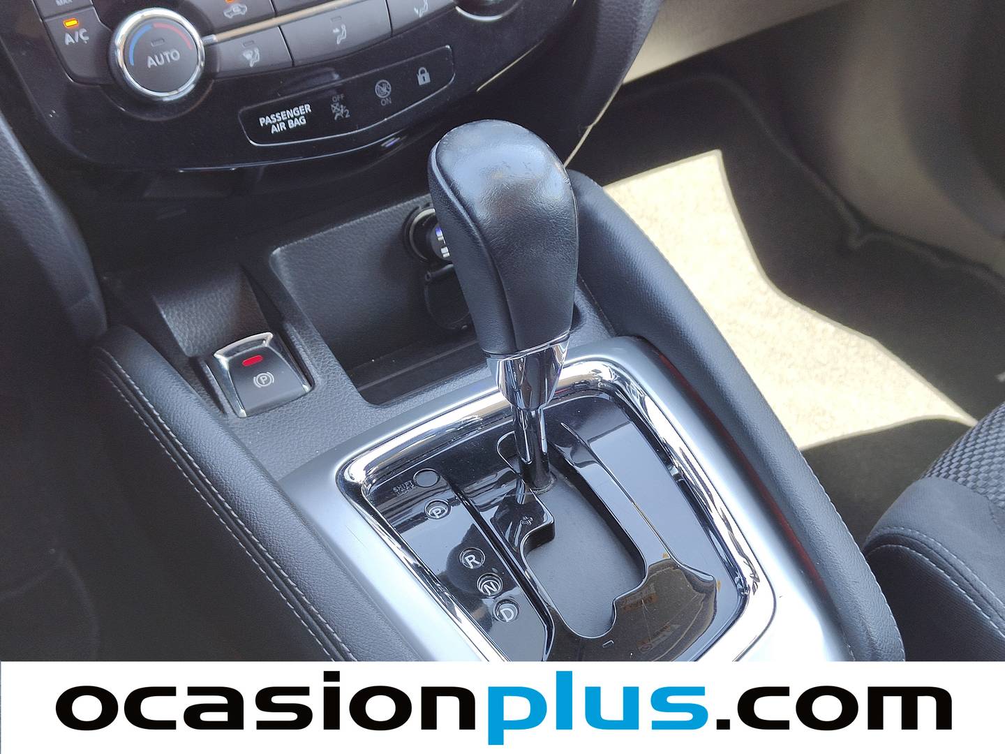 Nissan QASHQAI Nissan Qashqai 1.6 dCi N-Connecta 4x2 XTronic (130 CV) de segunda mano