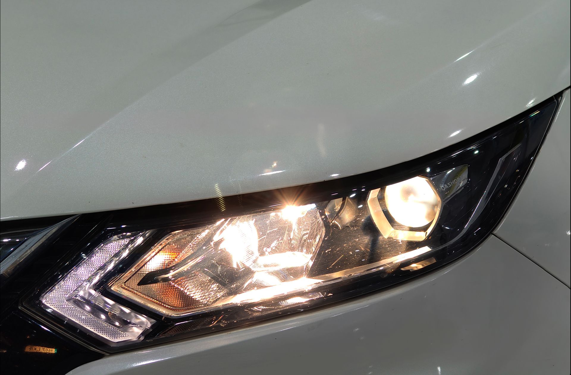 Nissan Qashqai DIG-T 140 N-Connecta - foto 14