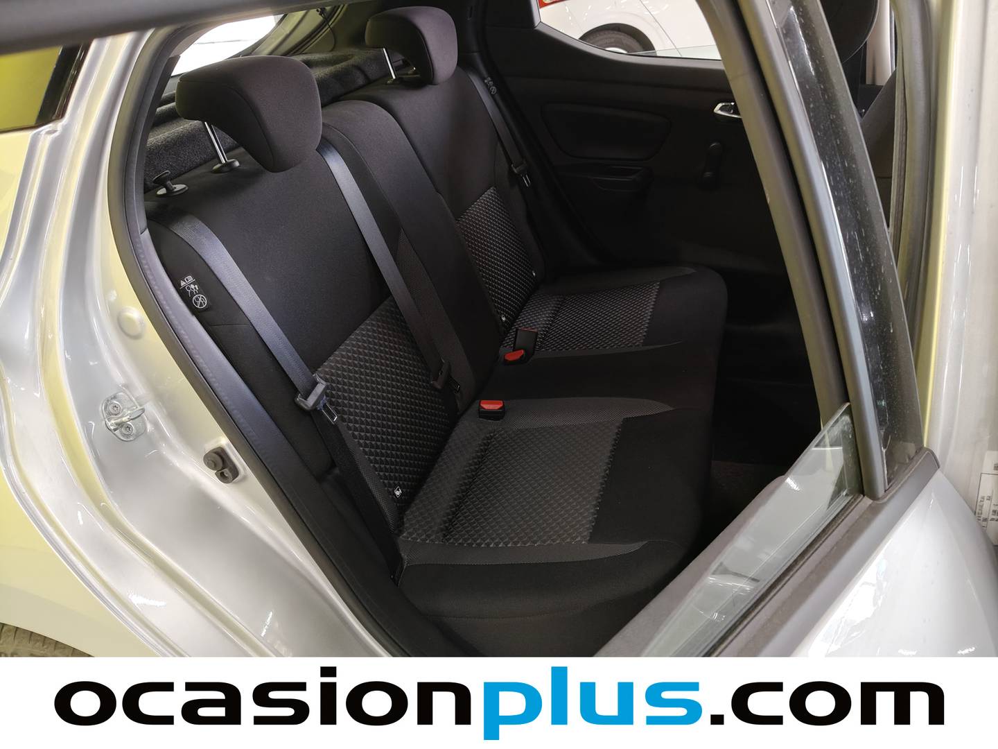 Foto asientos delanteros Nissan Micra Nissan Micra IG-T 92 Acenta CVT (92 CV)