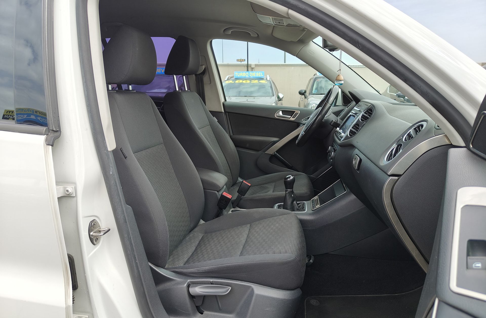 Volkswagen Tiguan T1 2.0 TDI BMT 4x2 - foto 18