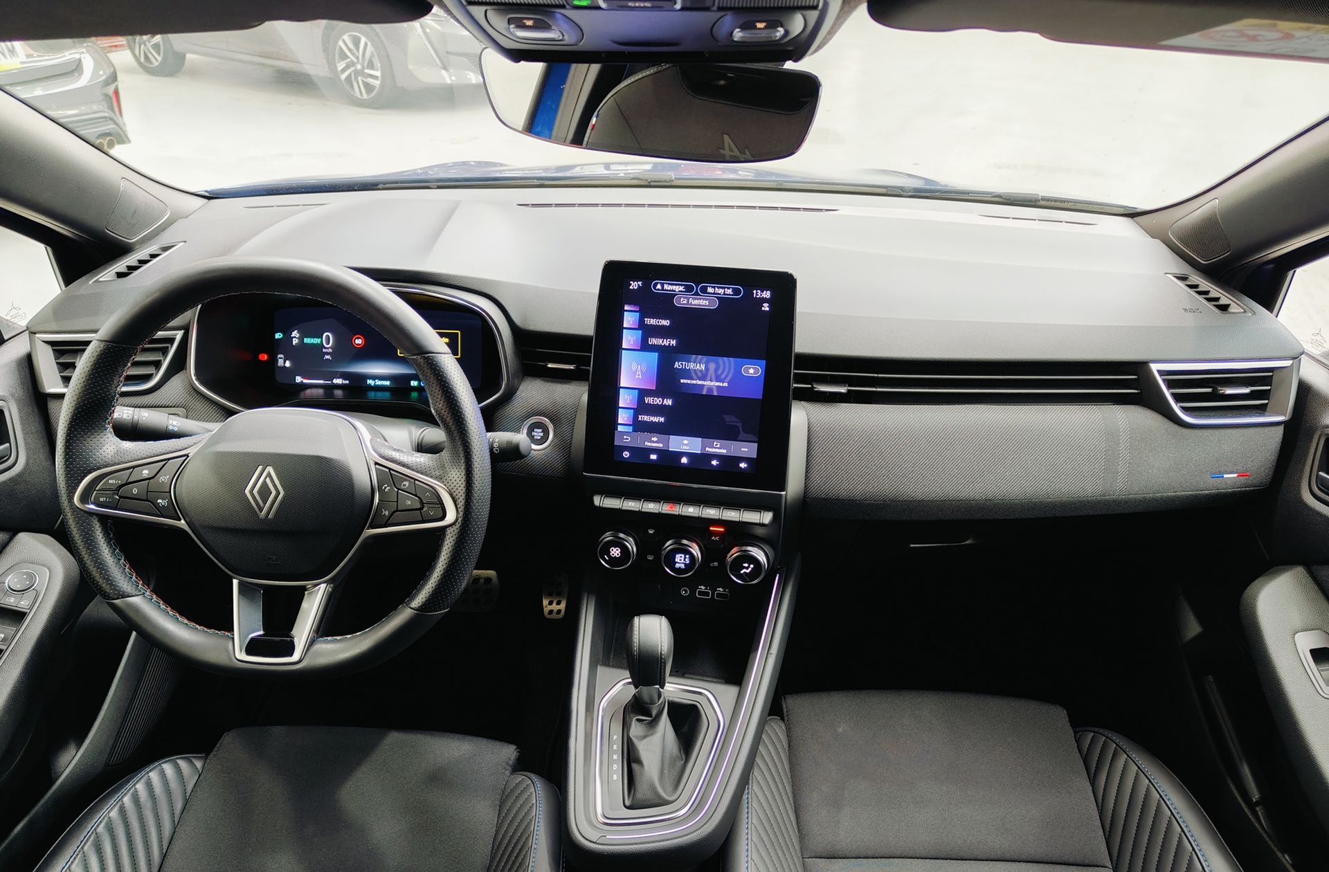 Renault Clio Esprit Alpine E-Tech - foto 7