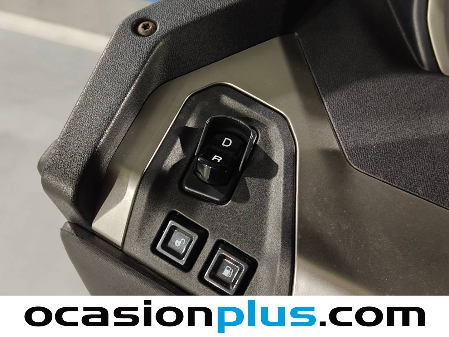 Extras del Piaggio MP3 530 HPE Exclusive Piaggio MP3 530 HPE Exclusive 44 (CV)