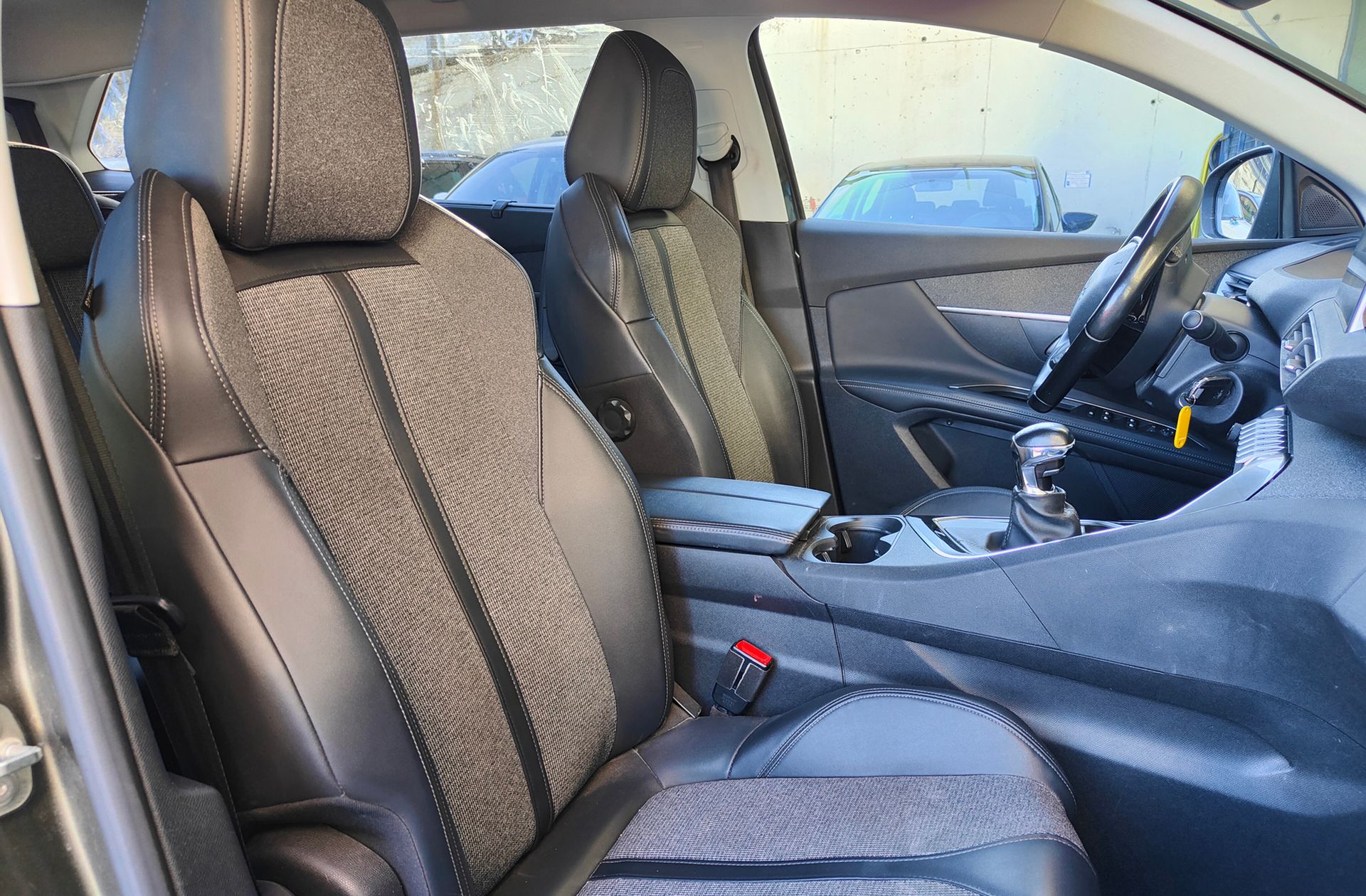 Peugeot 5008 BlueHDi 130 Allure 7 plazas - foto 19