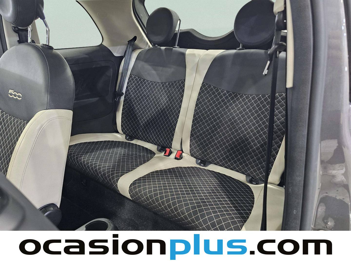 Foto asientos traseros Fiat 500 Fiat 500 1.0 Hybrid Dolcevita (70 CV)