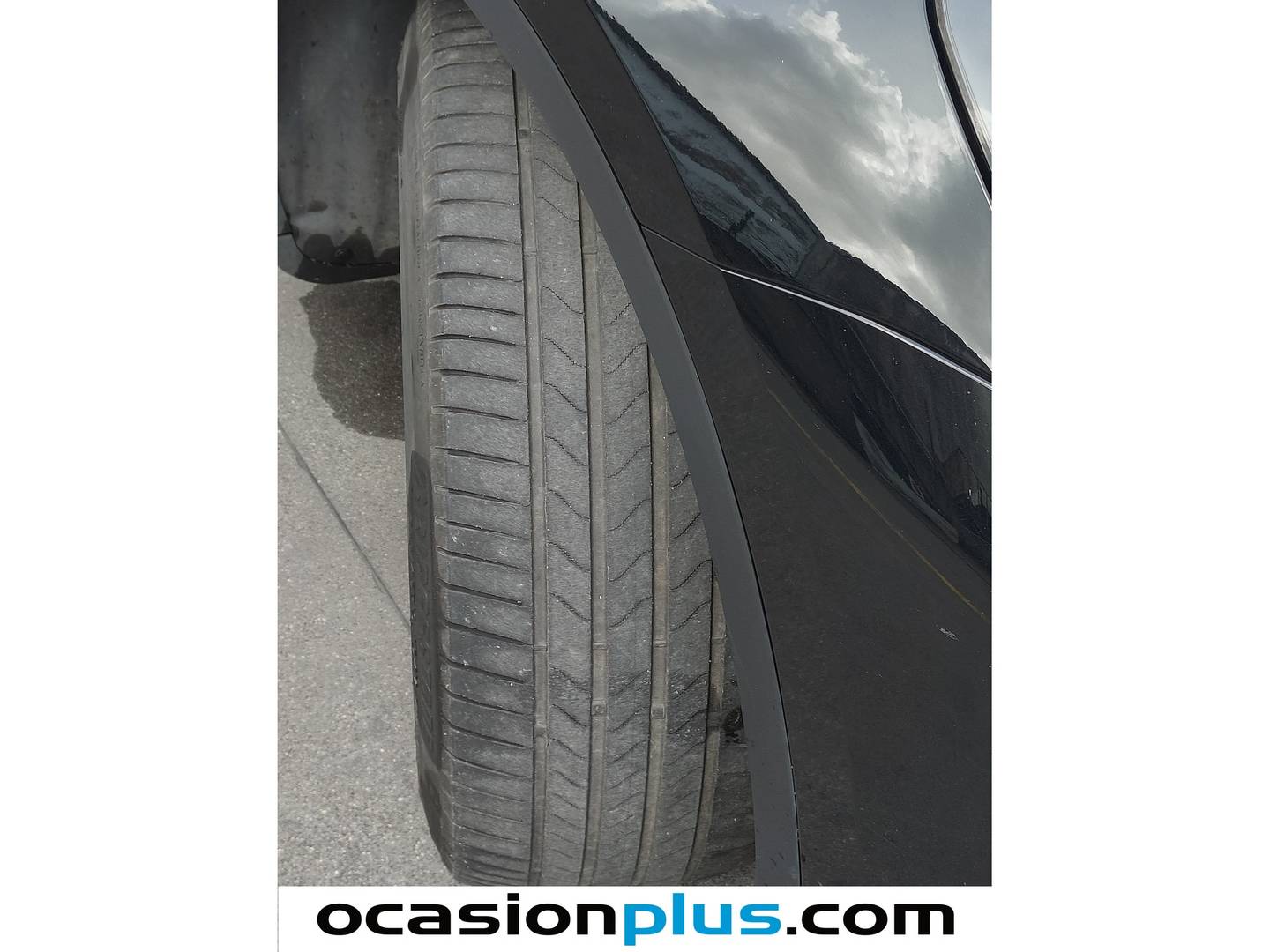 Tesla Model Y Tesla Model Y Tracción Trasera RWD (256 CV) al mejor precio