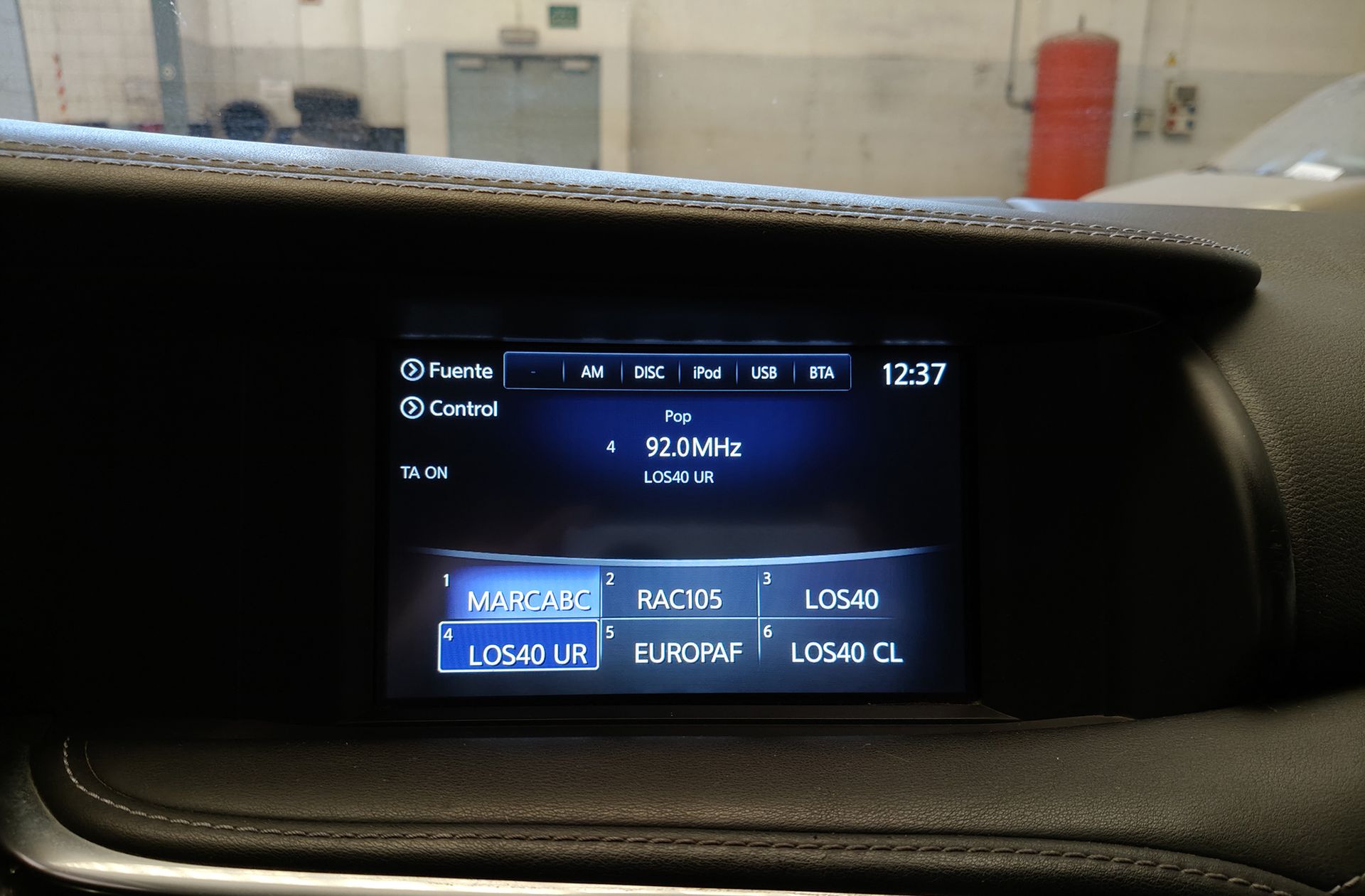 Infiniti Q30 1.6 TC Premium 7DCT - foto 34