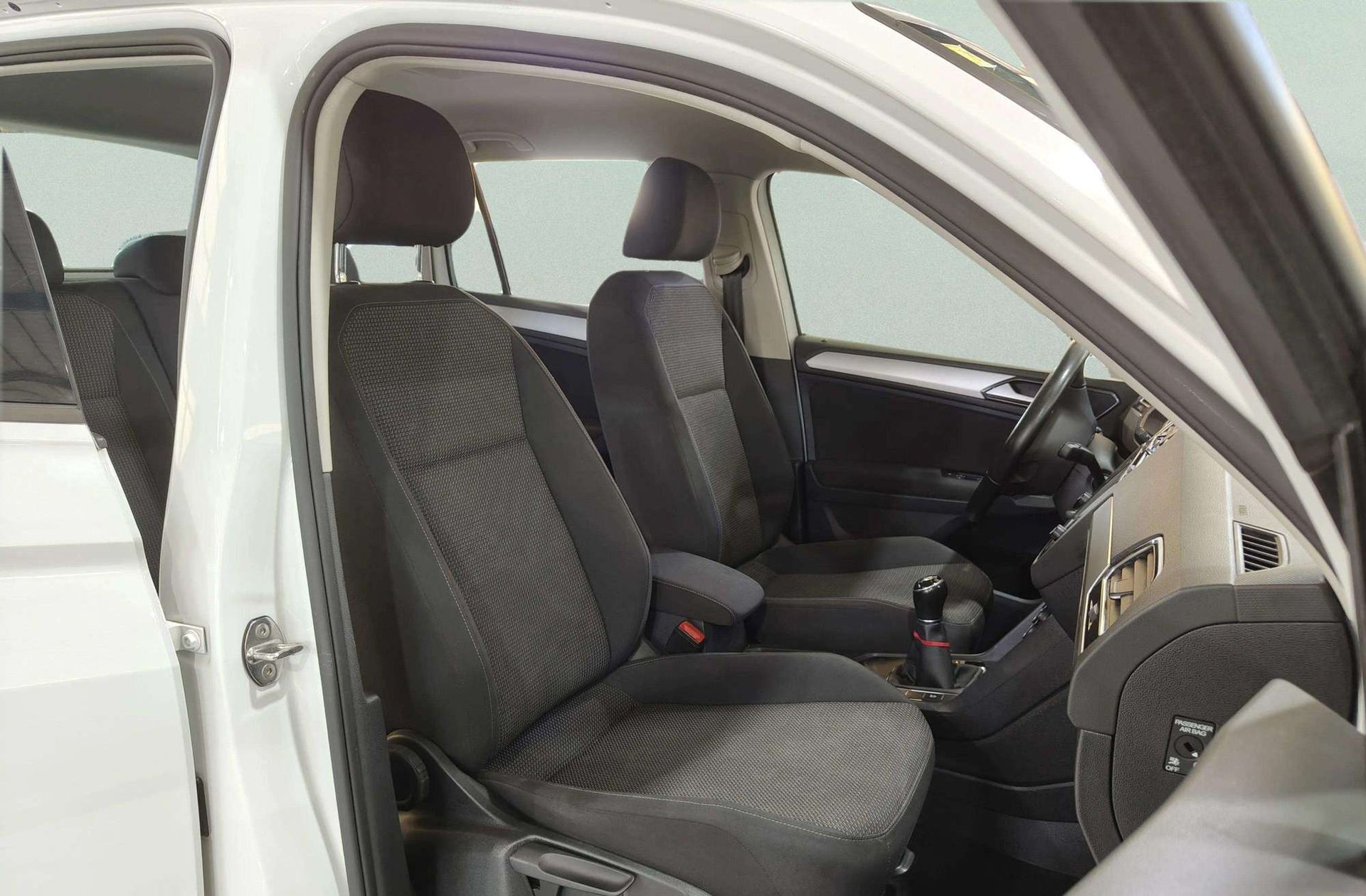Volkswagen Tiguan Edition 1.4 TSI BMT - foto 18