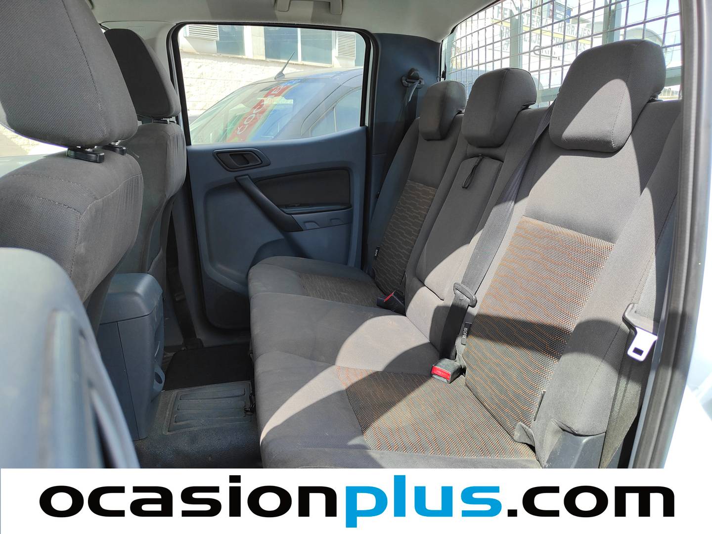 Foto asientos traseros Ford Ranger Ford Ranger Pickup 2.2 TDCi Doble Cabina XL 4x4 (150 CV)