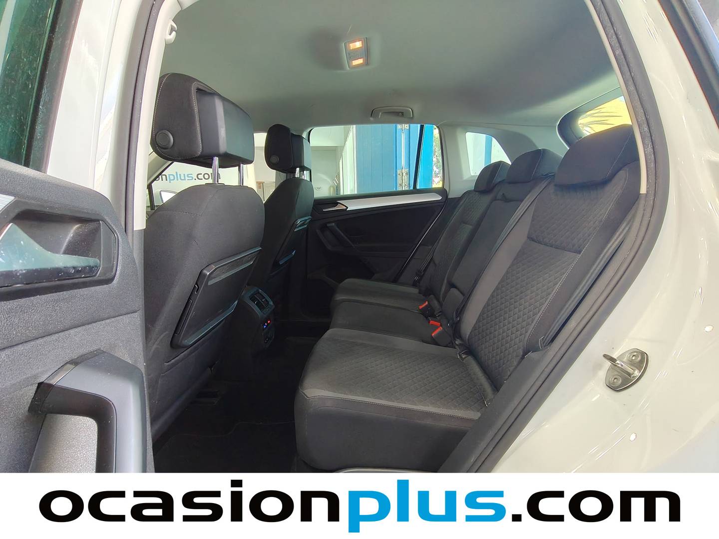 Foto asientos traseros Volkswagen Tiguan Volkswagen Tiguan Advance 1.5 TSI (150 CV) DSG Pack R-Line