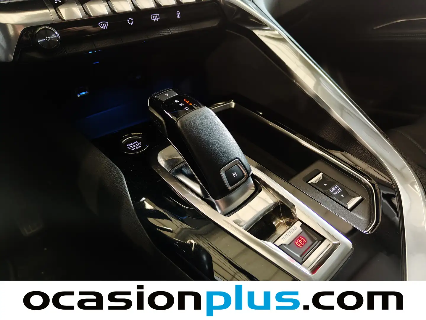 Foto Peugeot 3008 Peugeot 3008 PureTech 130 S&S Allure Pack EAT8 (130 CV)