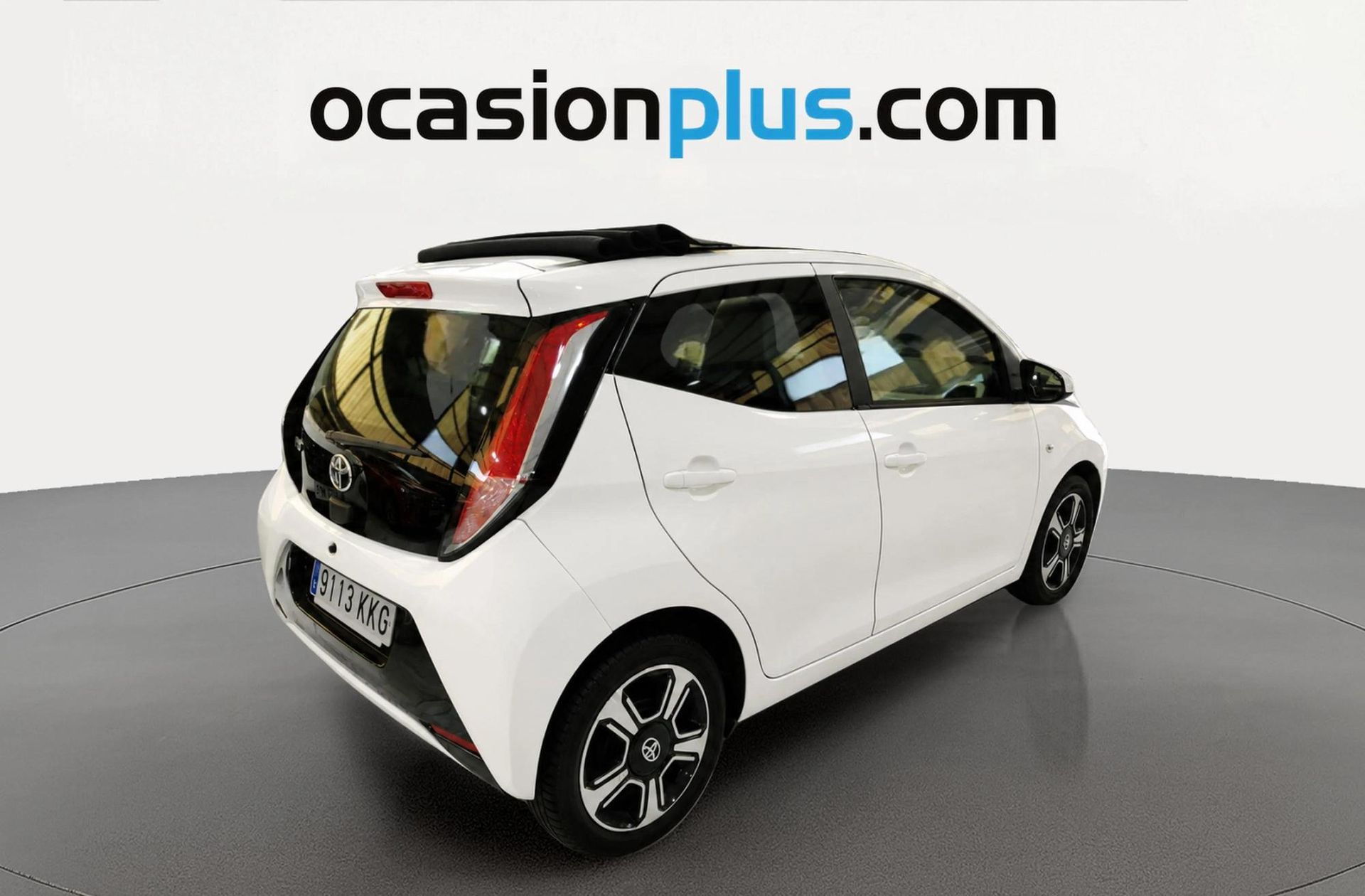 Toyota Aygo 1.0 x-sky - foto 4