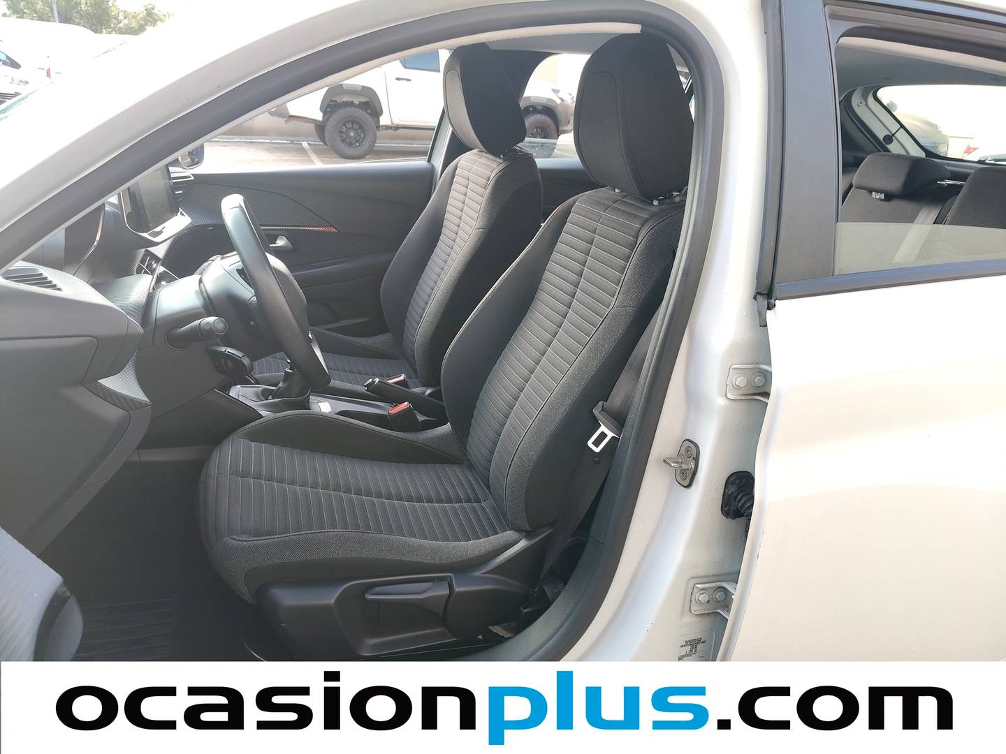 Foto asientos delanteros Peugeot 208 Peugeot 208 PureTech 100 Active Pack (100 CV)