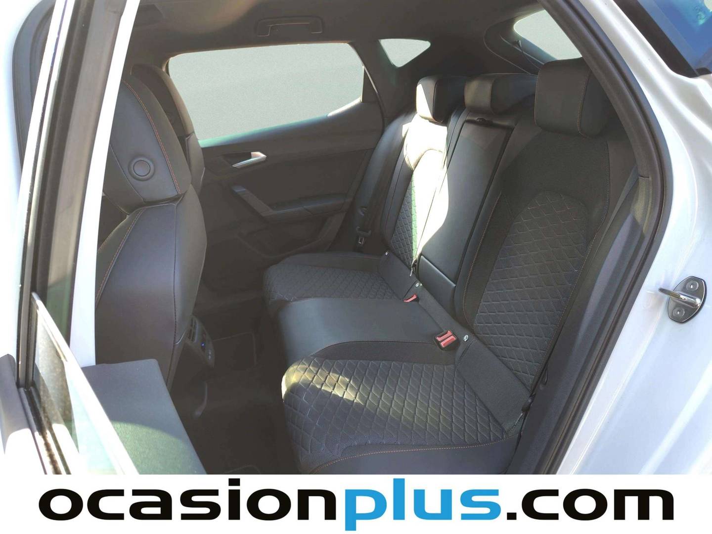 Foto asientos traseros Seat León Seat León 1.5 TSI S&S FR XL (130 CV)