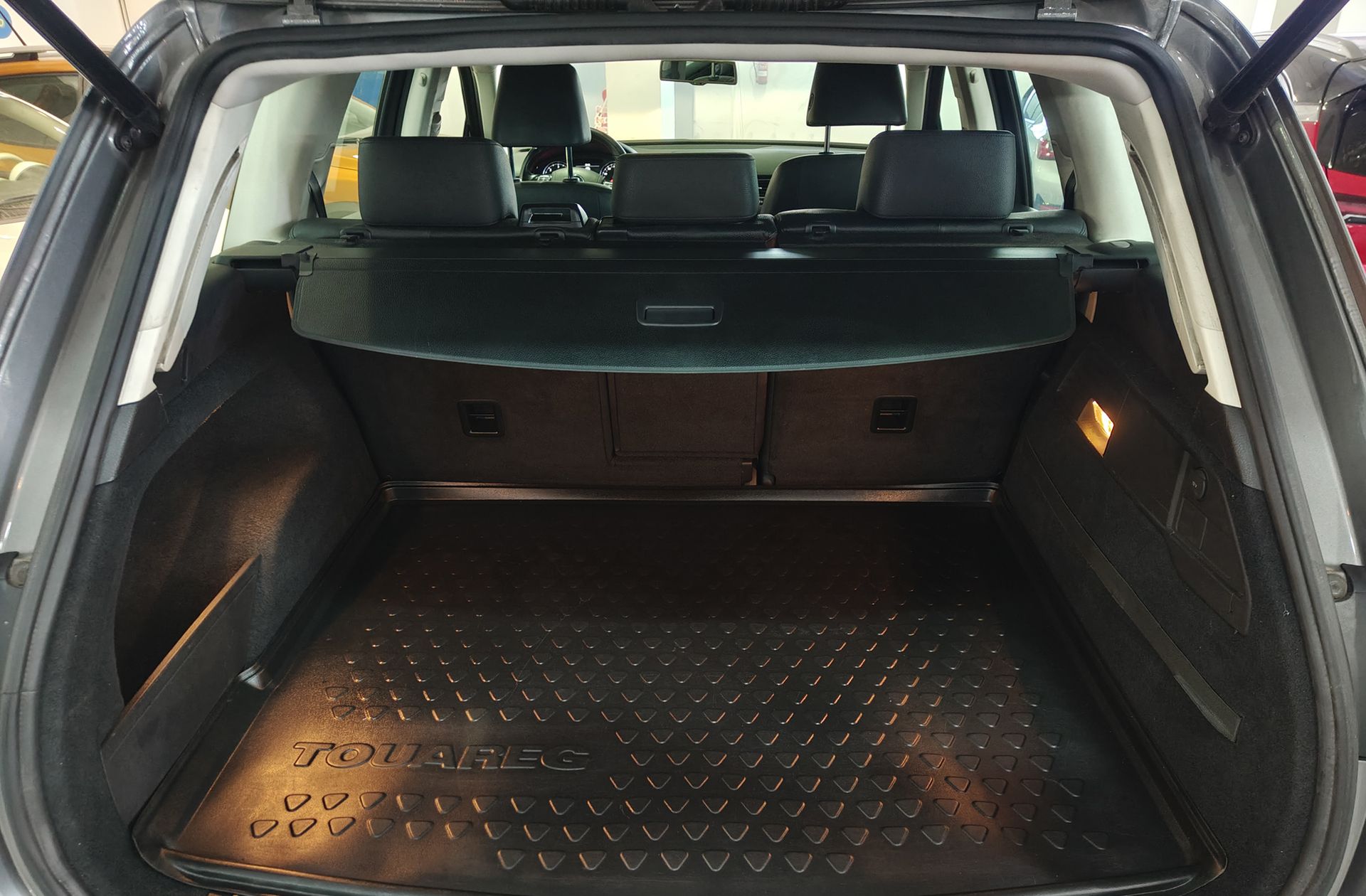 Volkswagen Touareg 3.0 TDI V6 BMT Tiptronic - foto 17