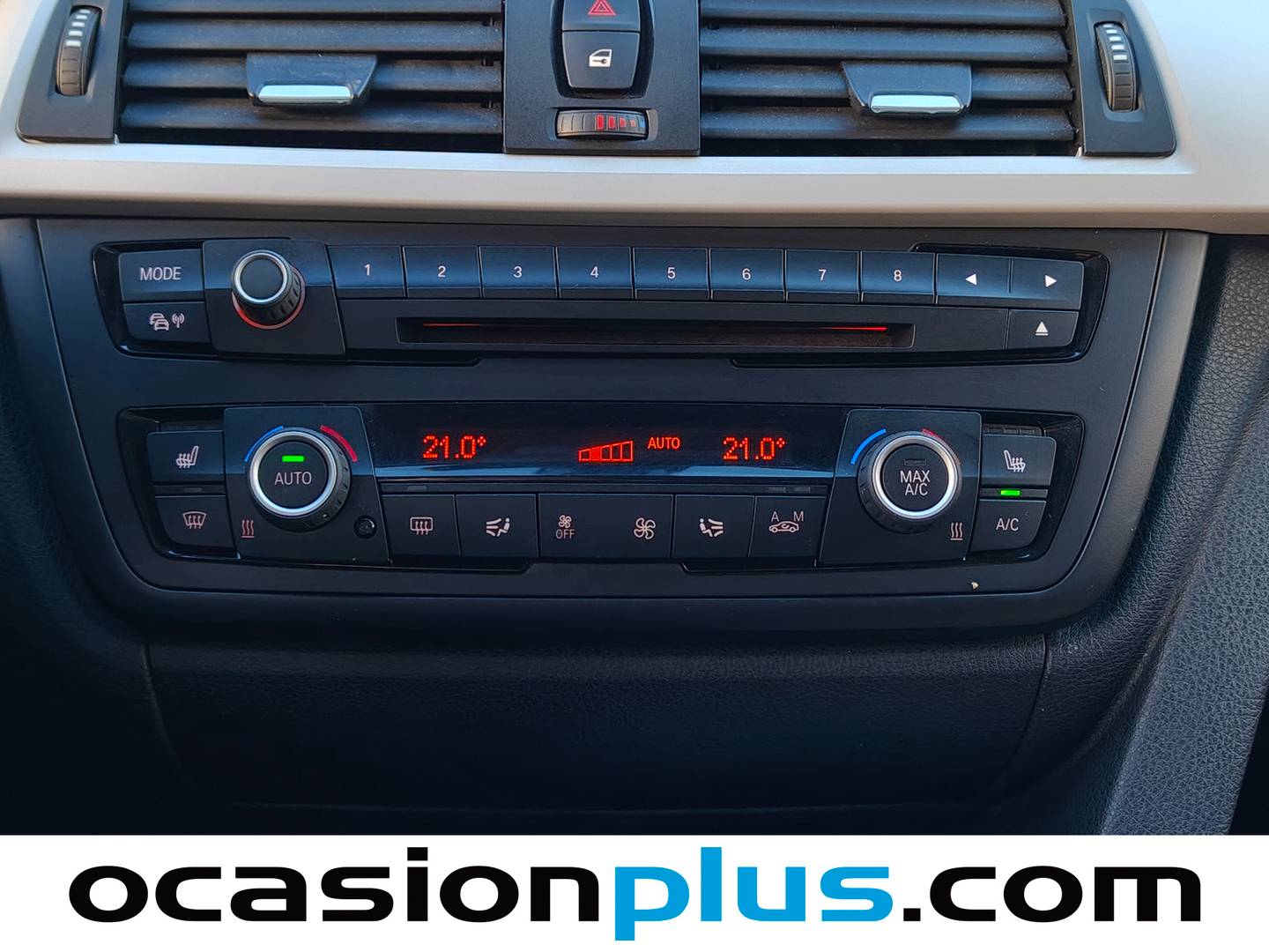 Foto BMW Serie 3 BMW Serie 3 318d Touring (143 CV)