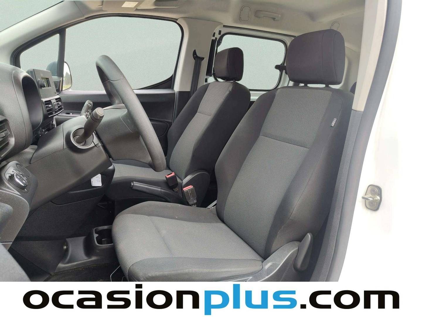 Foto asientos delanteros Opel Combo Life Opel Combo Life 1.2 Turbo S&S Expression L (110 CV)