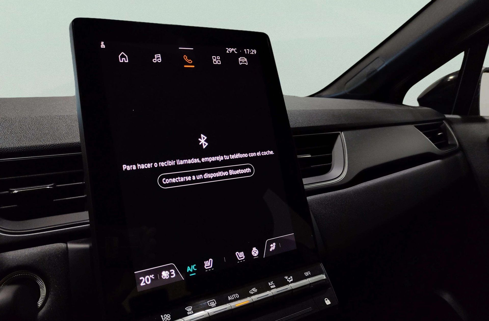 Renault Captur Techno E-Tech full hybrid - foto 36