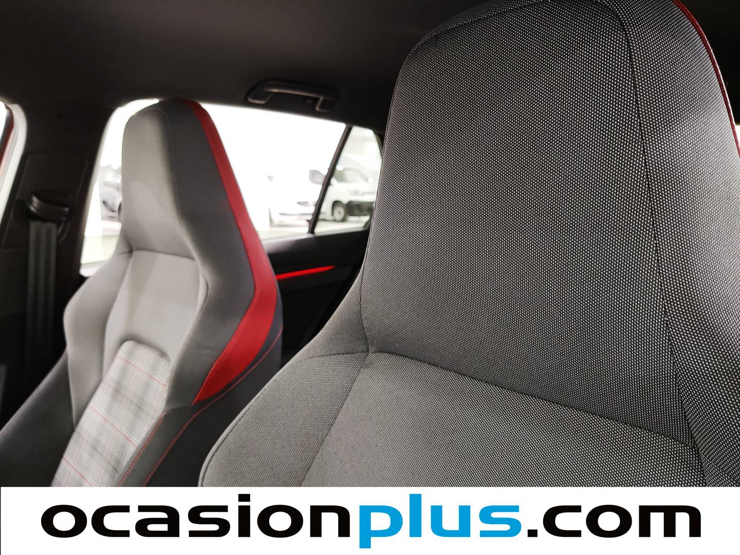Extras y acabados del Volkswagen Golf Volkswagen Golf GTI 2.0 TSI (245 CV) DSG