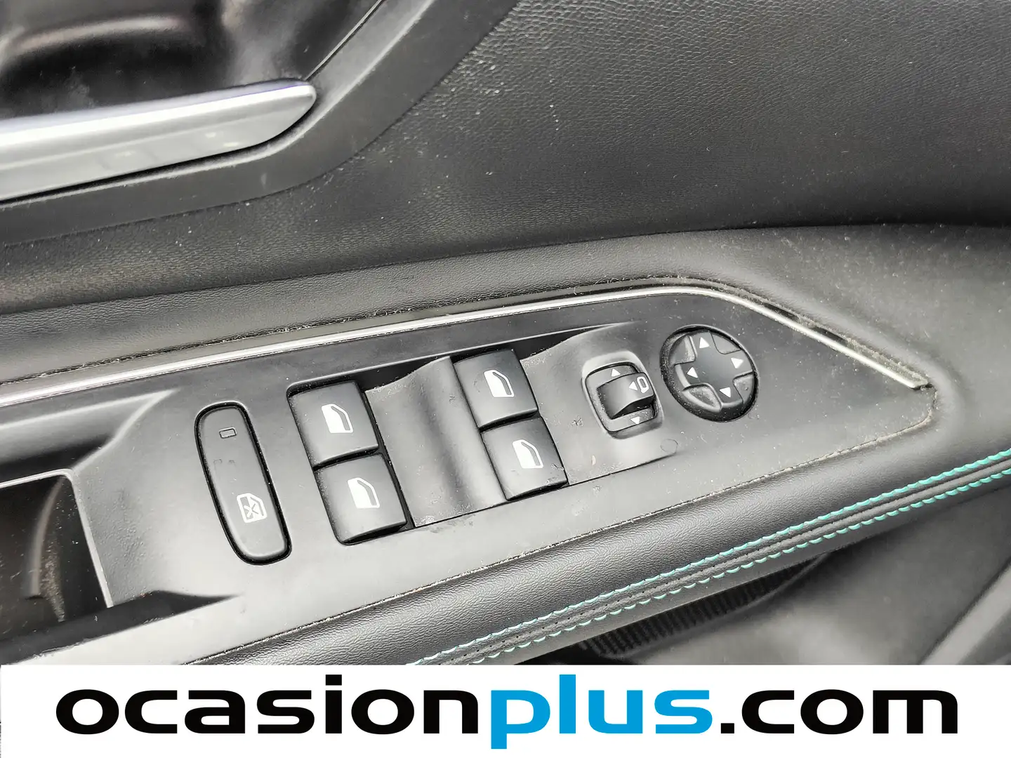 Foto Peugeot 5008 Peugeot 5008 PureTech 130 S&S Allure Pack (130 CV) 7 Plazas