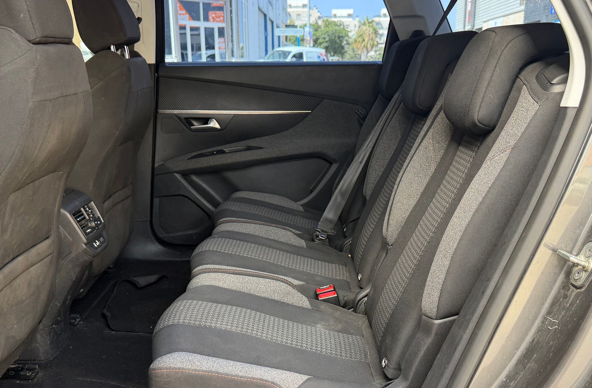 Peugeot 5008 1.2L PureTech Active 7 plazas - foto 13