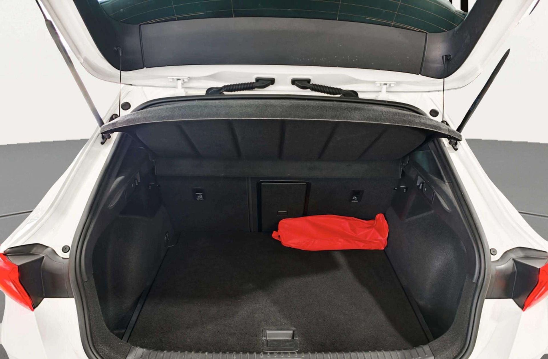 Cupra Formentor 1.5 TSI - foto 16