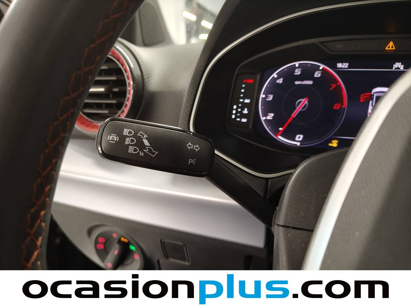 Foto Seat Arona SEAT Arona 1.0 TSI S&S FR XL (115 CV)