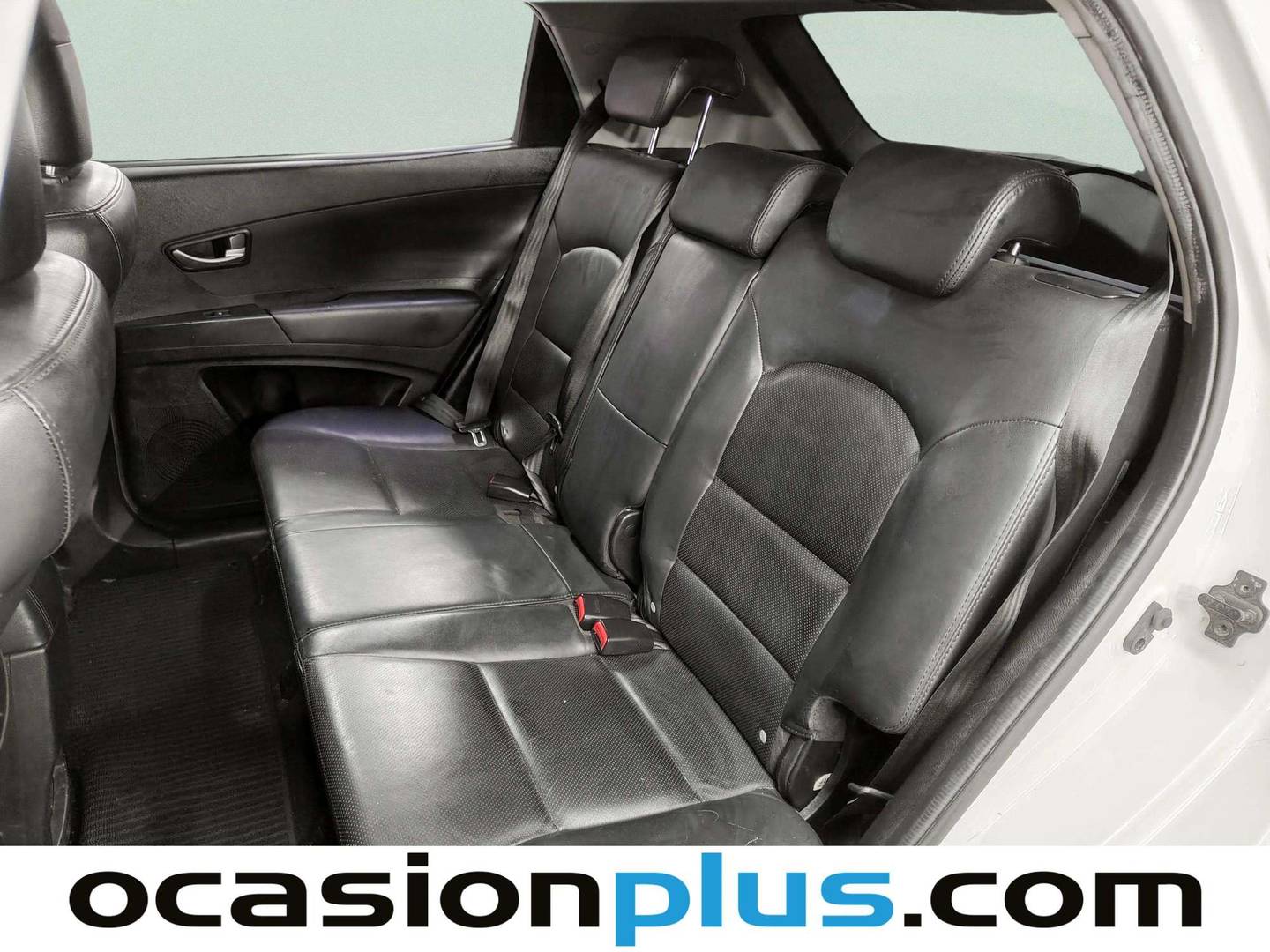 Foto asientos traseros SsangYong Korando SsangYong Korando D20T Limited 4x2 (175 CV)