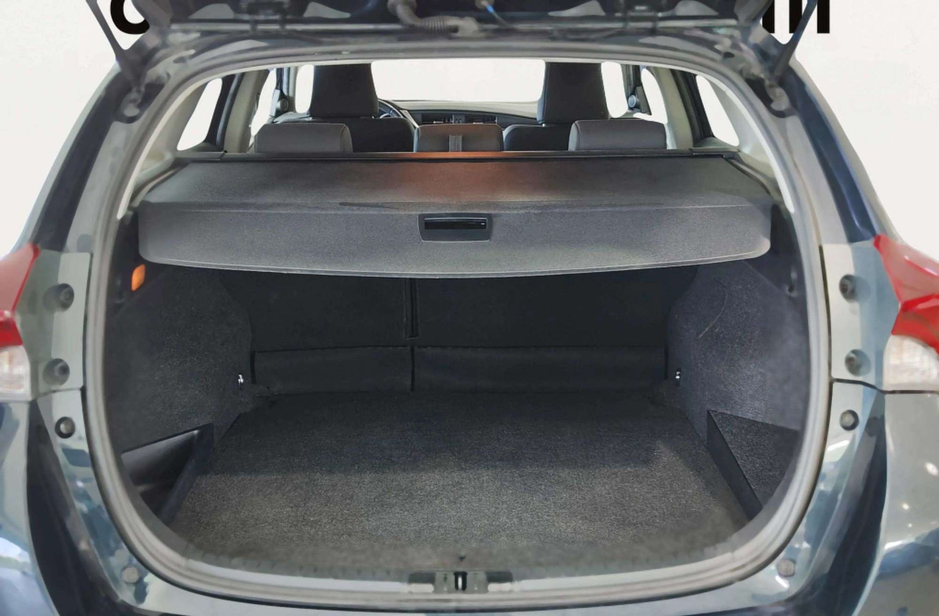 Toyota Auris 140H Touring Sports Active - foto 16
