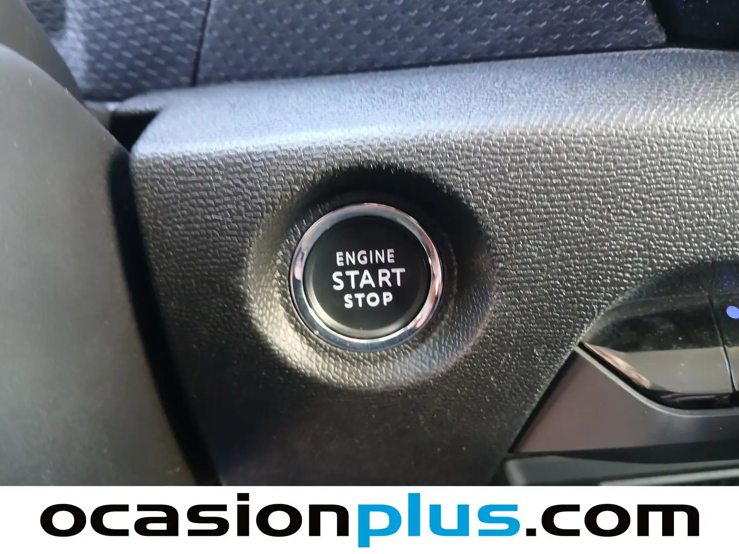 Foto Citroën C4 Citroen C4 PureTech 130 S&S Shine (130 CV)