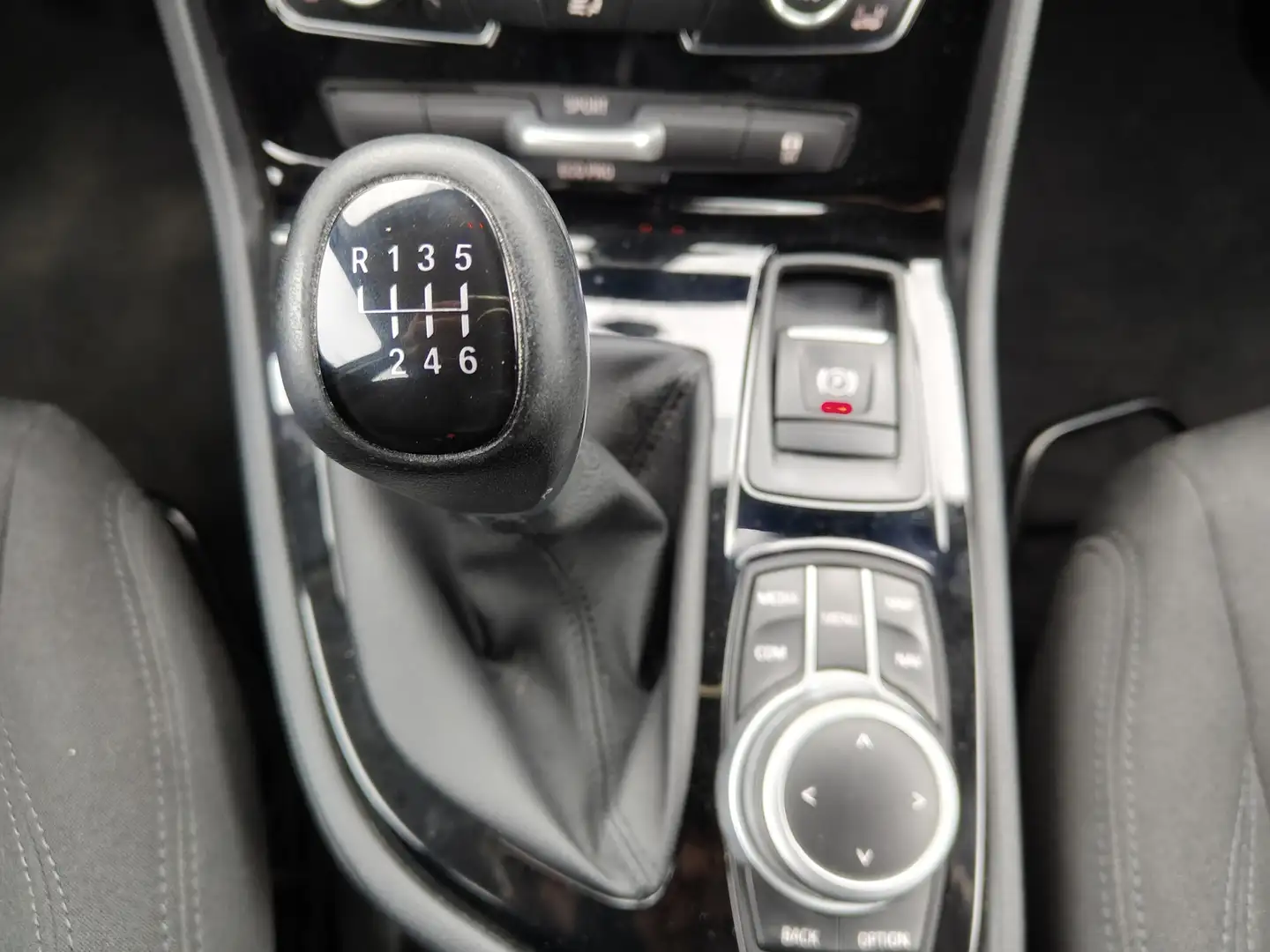 Foto BMW Serie 2 Active Tourer BMW Serie 2 218d Active Tourer (150 CV)