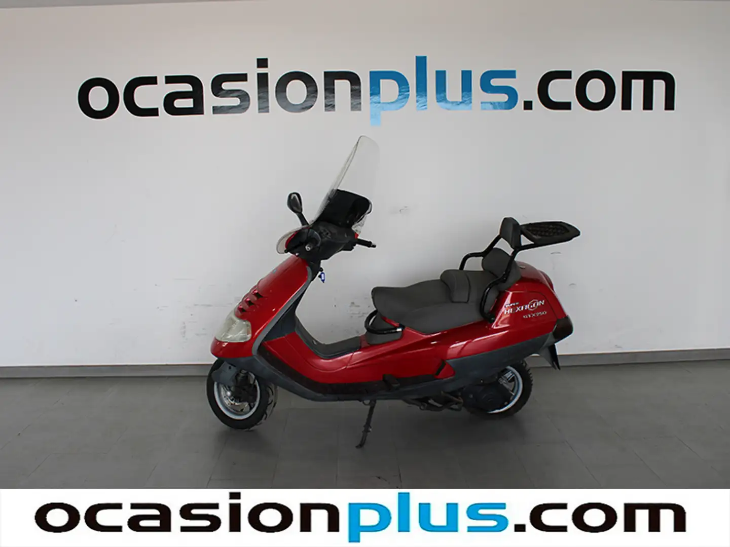 Foto Piaggio Hexagon 250 GT PIAGGIO HEXAGON 250 GT