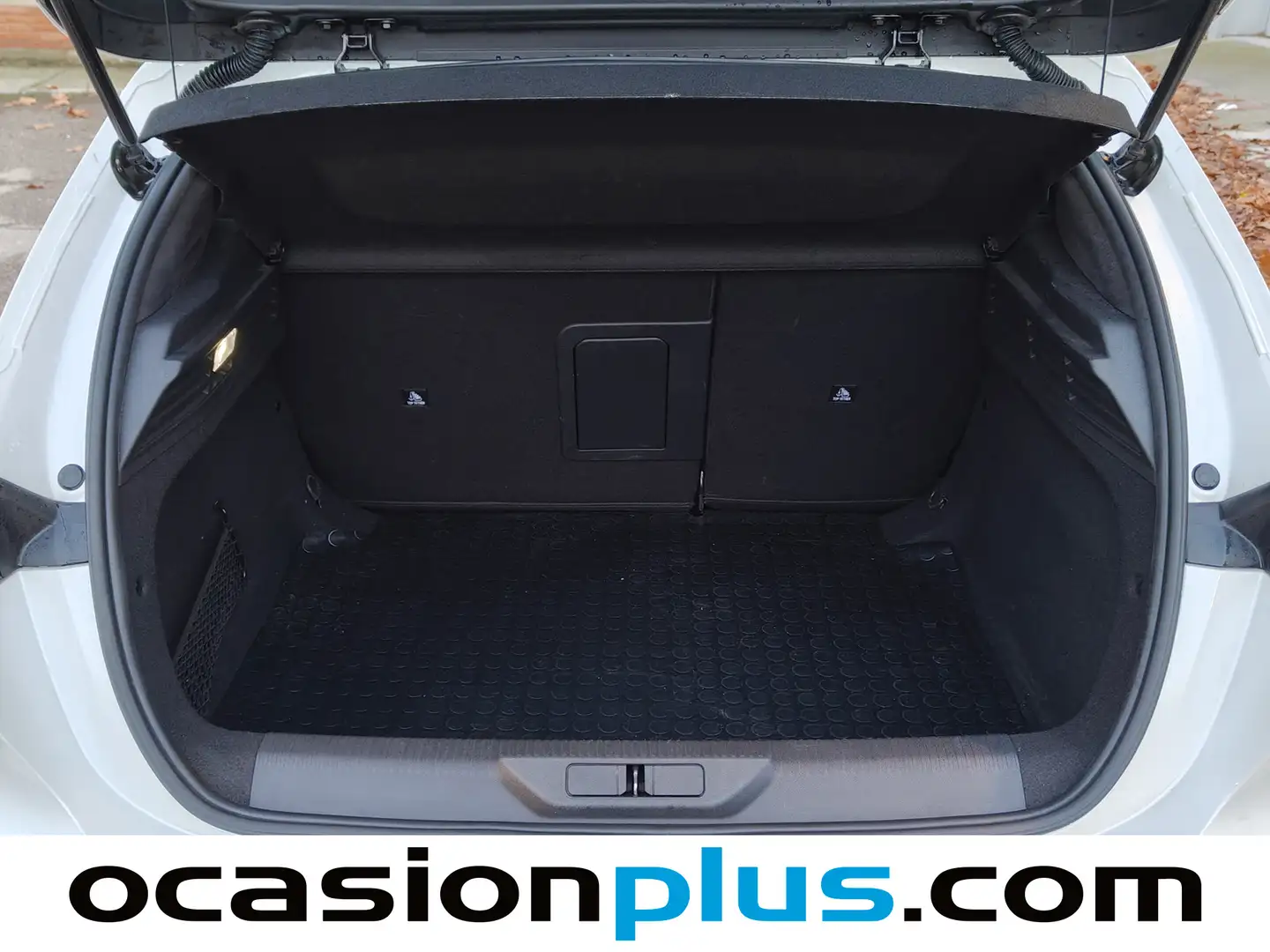 Foto Peugeot 308 Peugeot 308 PureTech 130 S&S Allure Pack (130 CV)