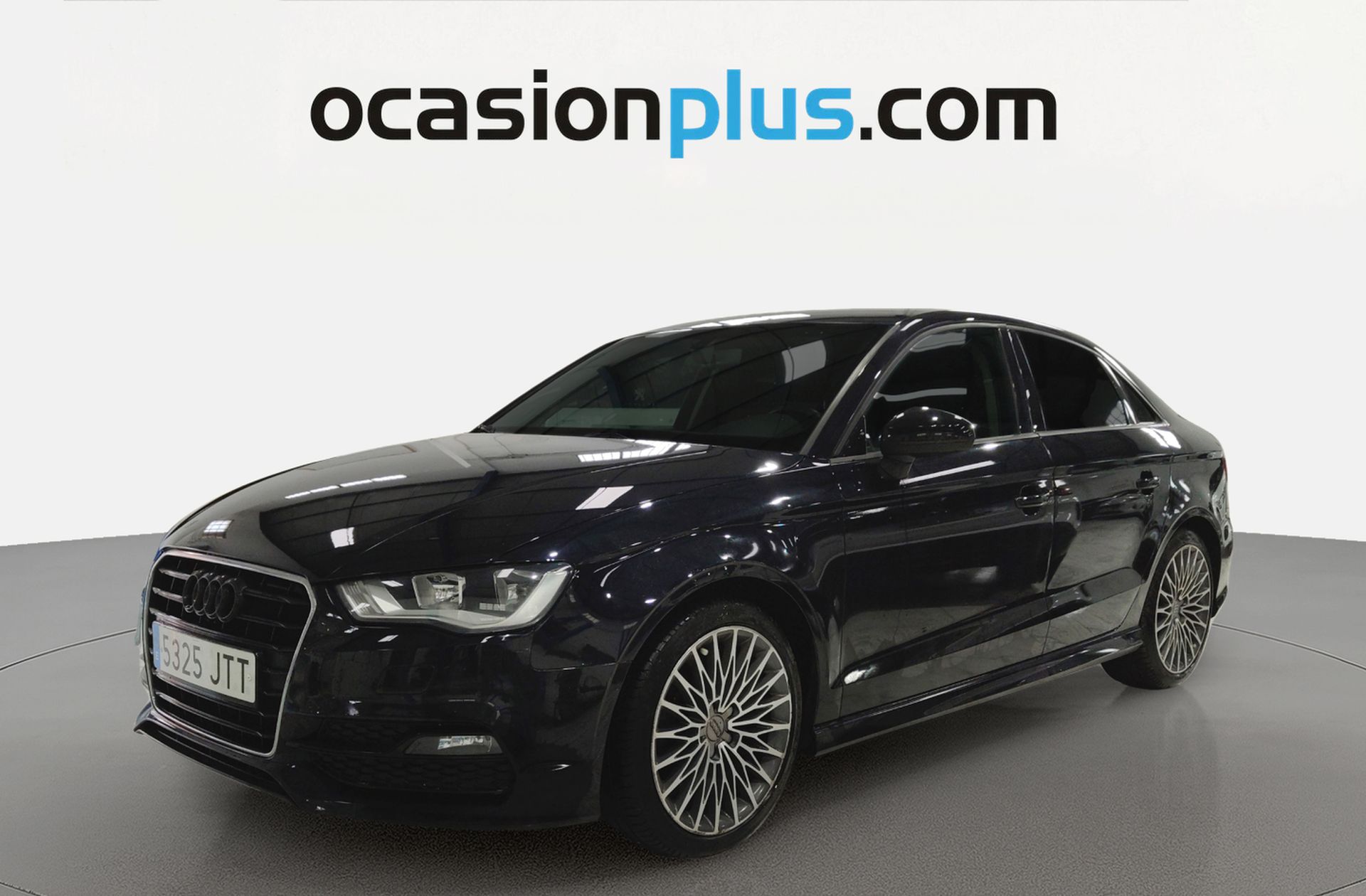 Audi A3 Sedan S line edition 1.6 TDI clean diesel