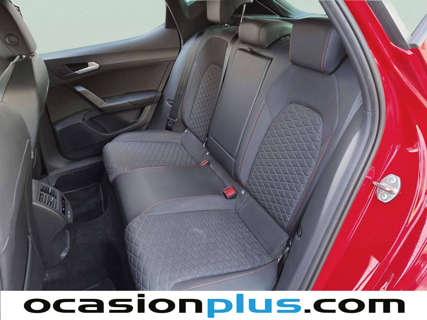 Foto asientos traseros Seat León SEAT León 1.5 TSI S&S FR XL (130 CV)