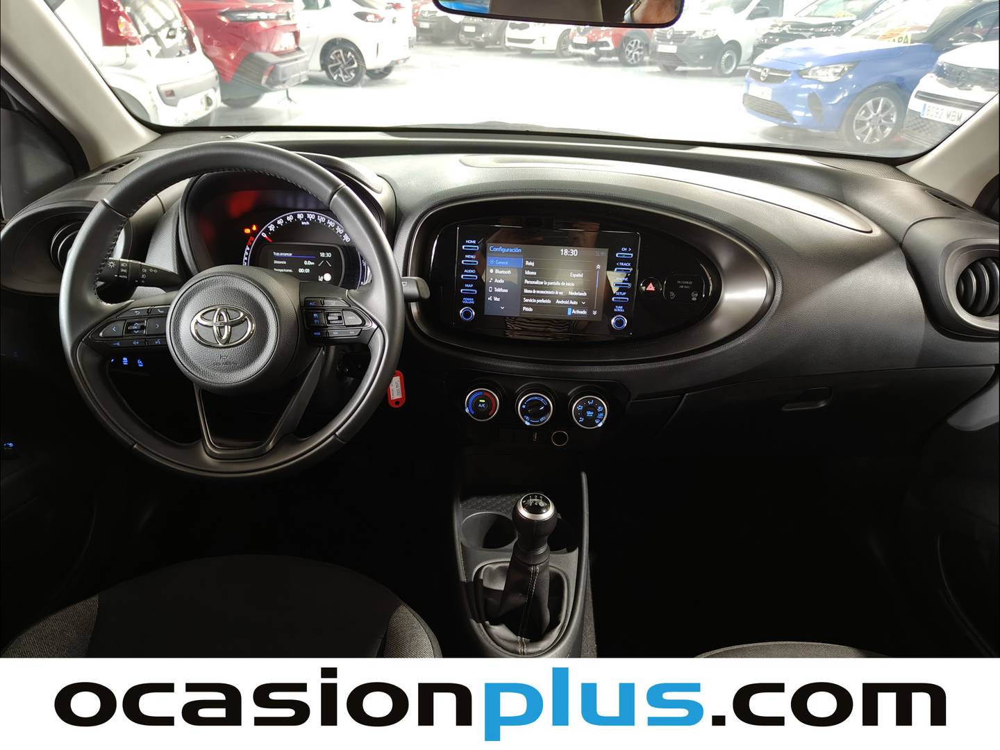 Foto Toyota Aygo X Cross Toyota Aygo X Cross 1.0 VVT-I Play (72 CV)